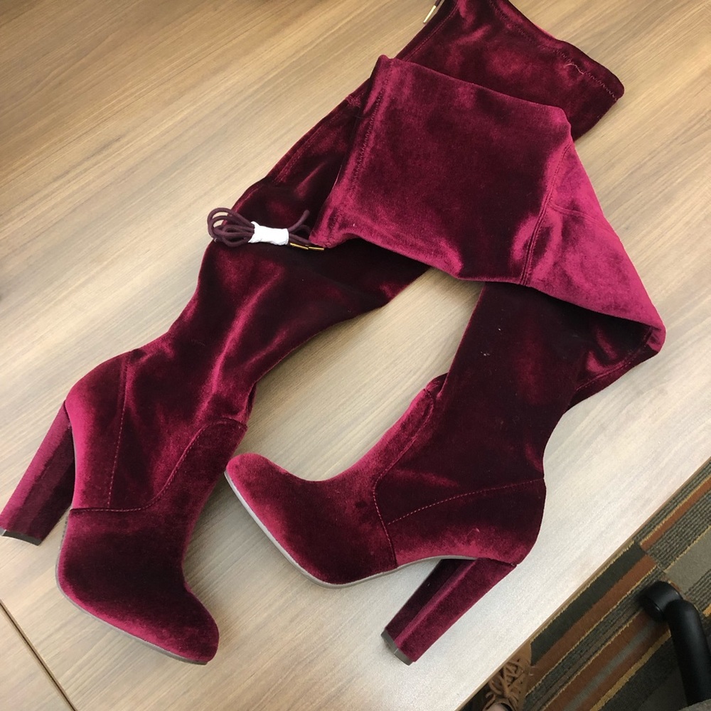 NWT Over the knee Red Velvet Boots